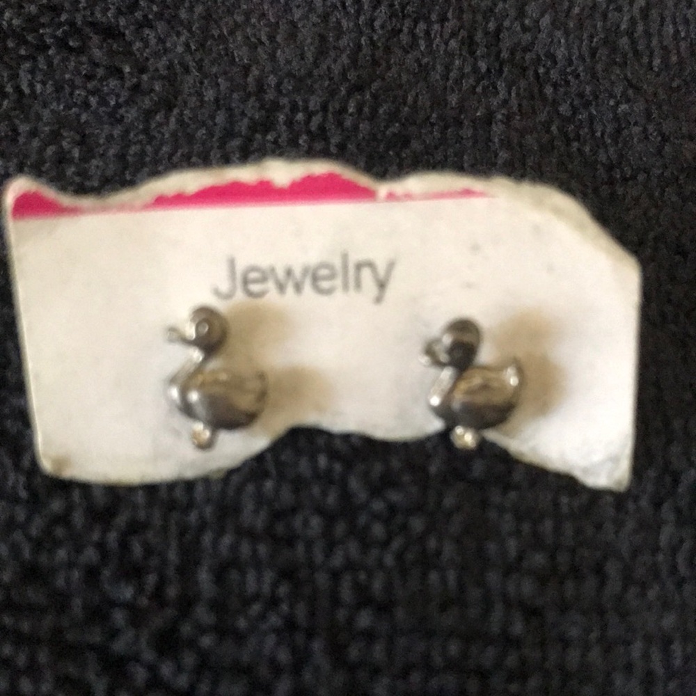 🟪Kid’s Vintage Silver Duck Stud Earrings